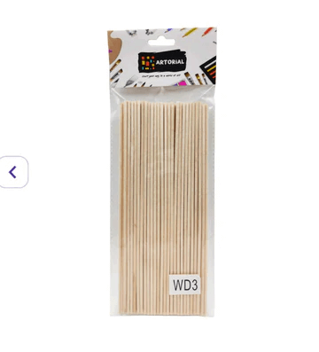 Plain wooden craft sticks for a variety of DIY projects, arts, and creative works.